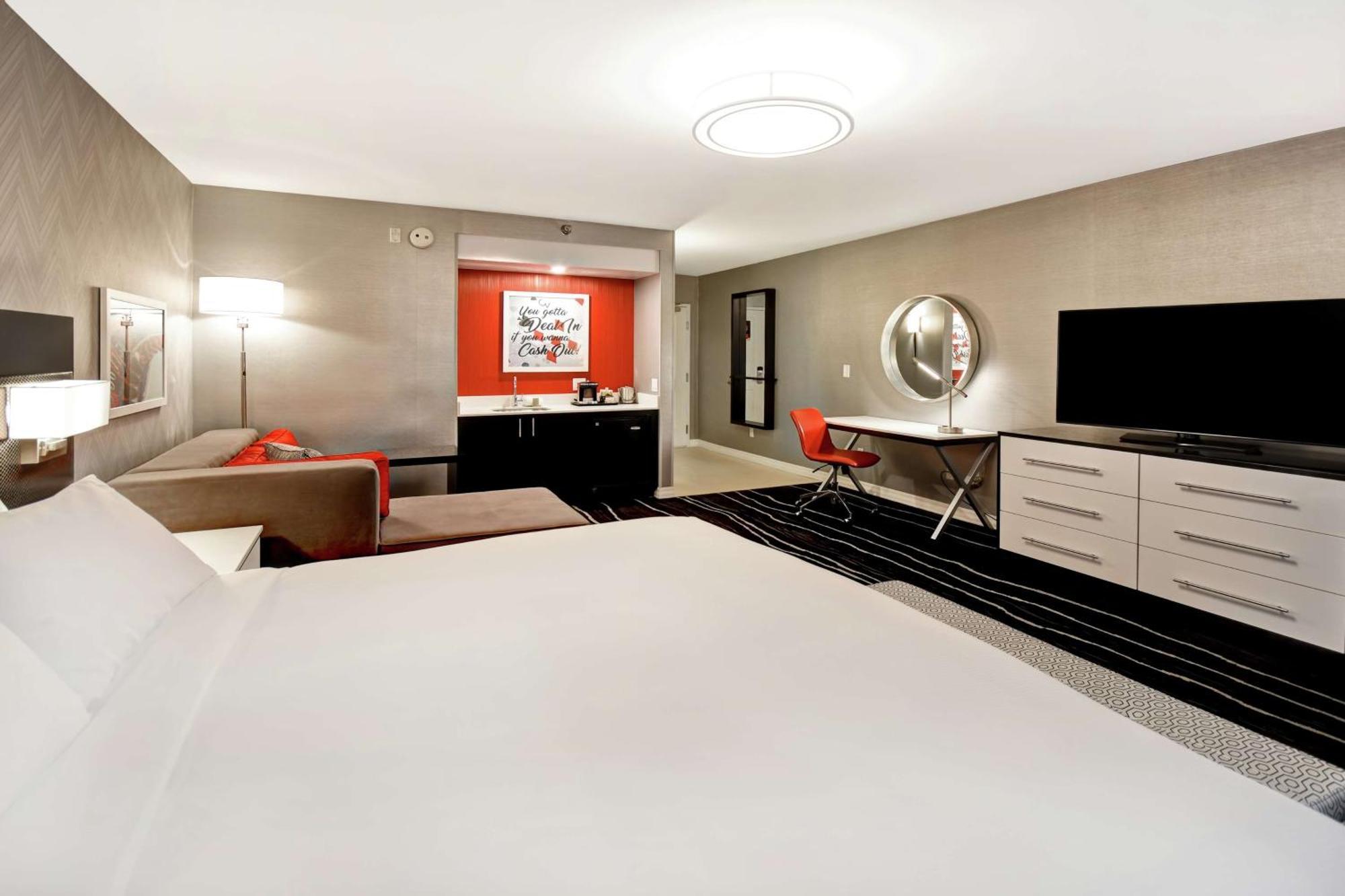 Doubletree By Hilton Deadwood At Cadillac Jack'S Exteriér fotografie