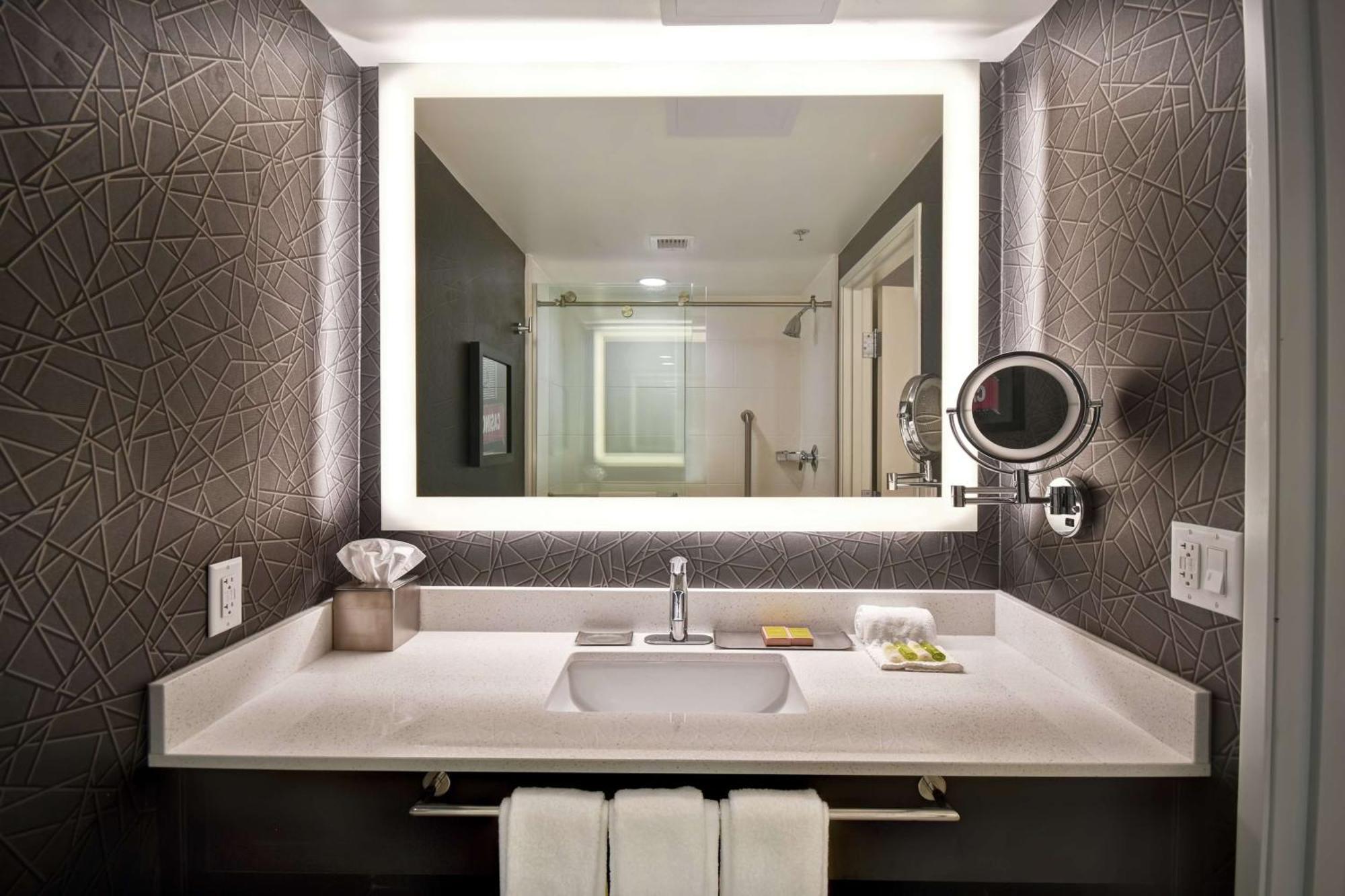Doubletree By Hilton Deadwood At Cadillac Jack'S Exteriér fotografie